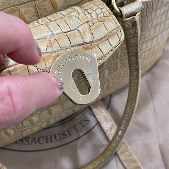 Brahmin Naomi Sand Melbourne Crossbody Satchel Bag! - Picture 7 of 16